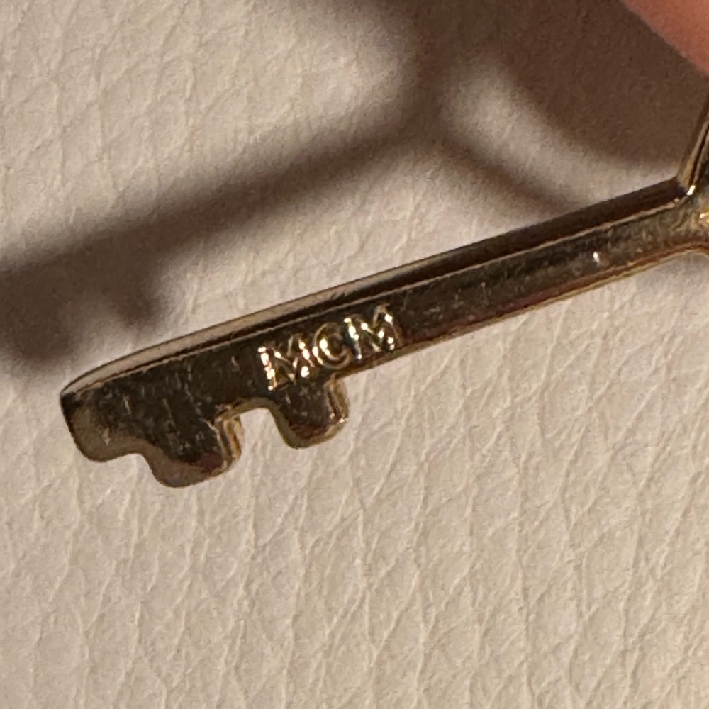 MCM lock & key keychain/bag charm - Picture 6 of 6
